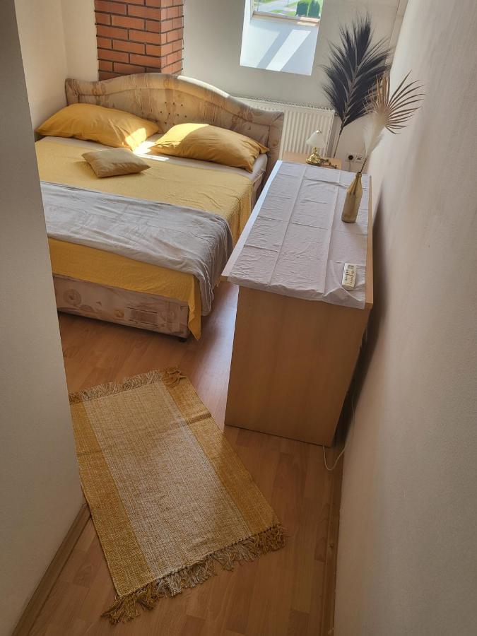 Pansion Brod Bed and Breakfast Exteriör bild
